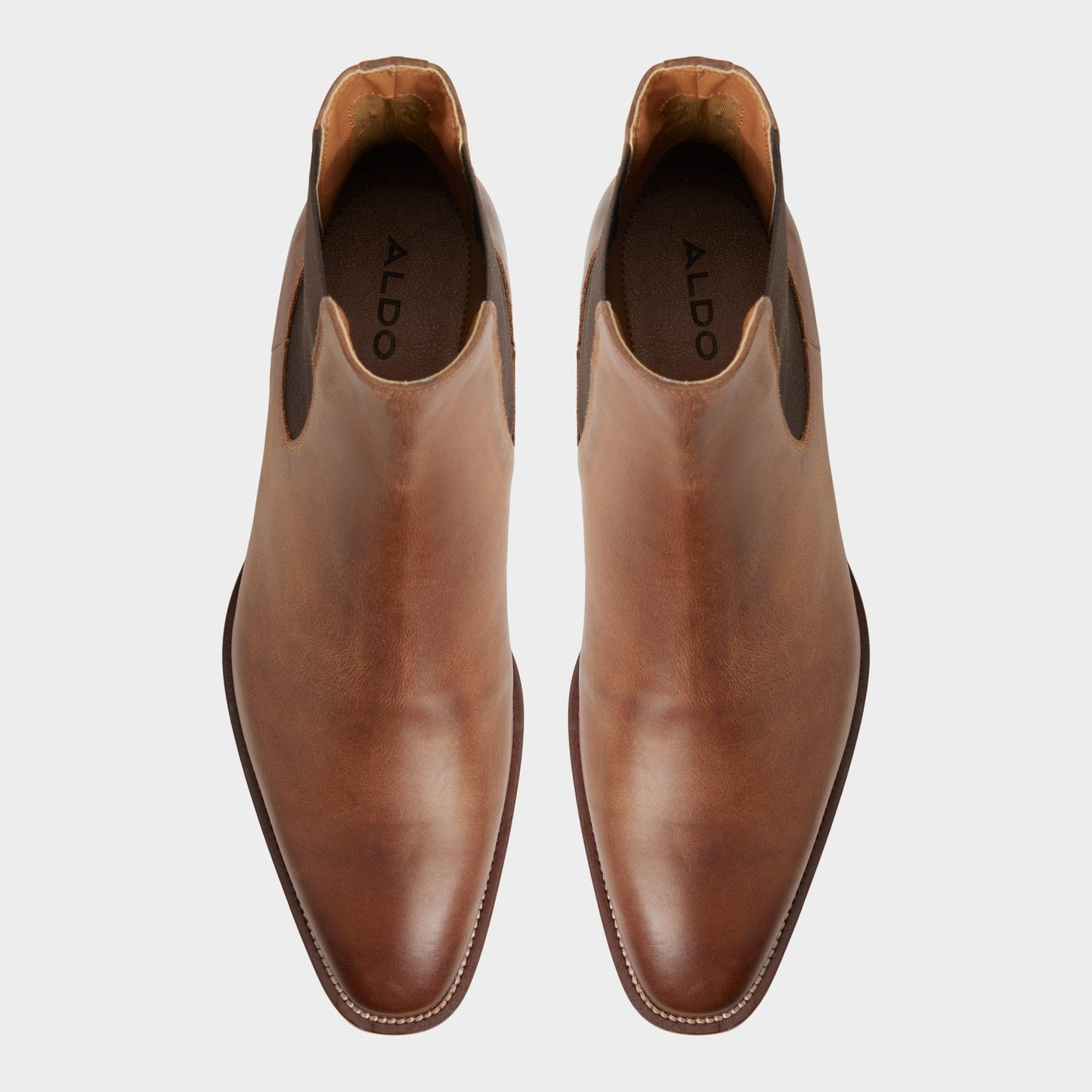 Dax in Cognac - Chelsea boot Aldo Cognac