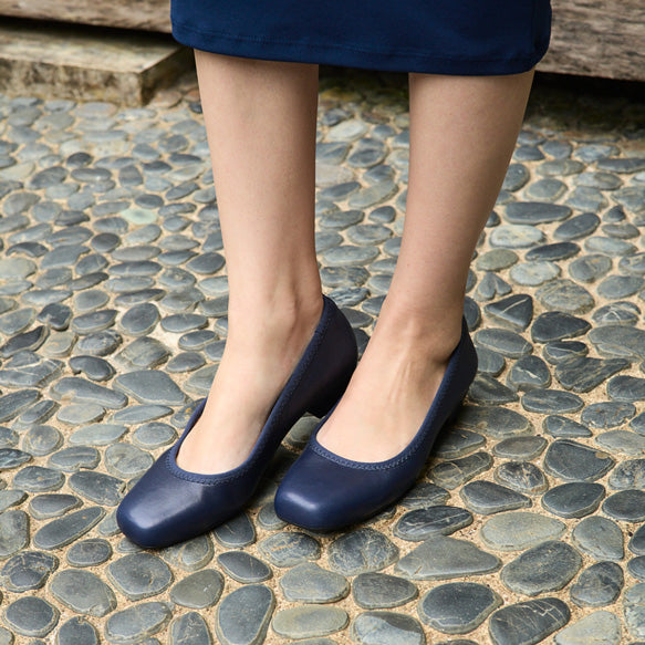 ABEO Footwear Via Pump Navy