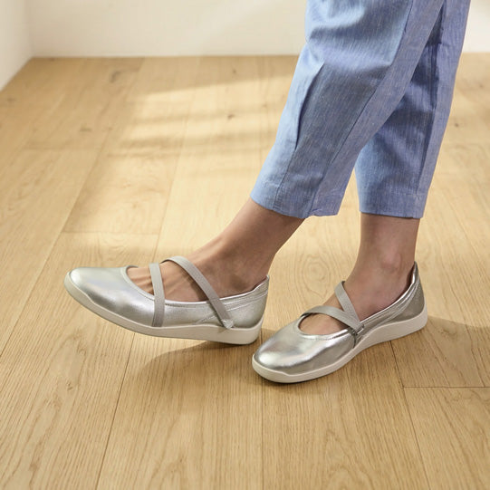 ABEO Footwear Vela Mary Jane Metatarsal Silver