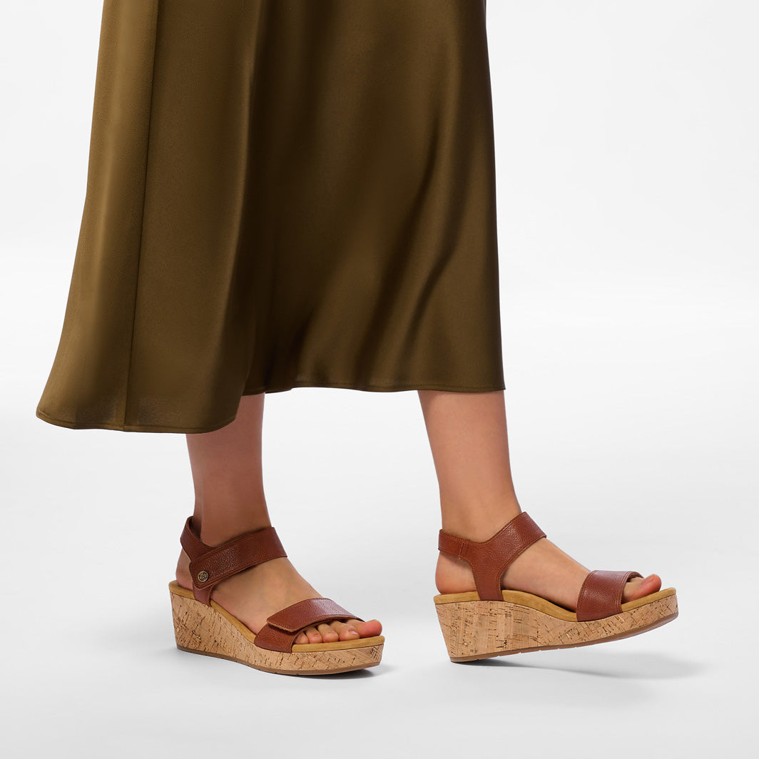 ABEO Footwear Riviera Strap Sandal Caramel