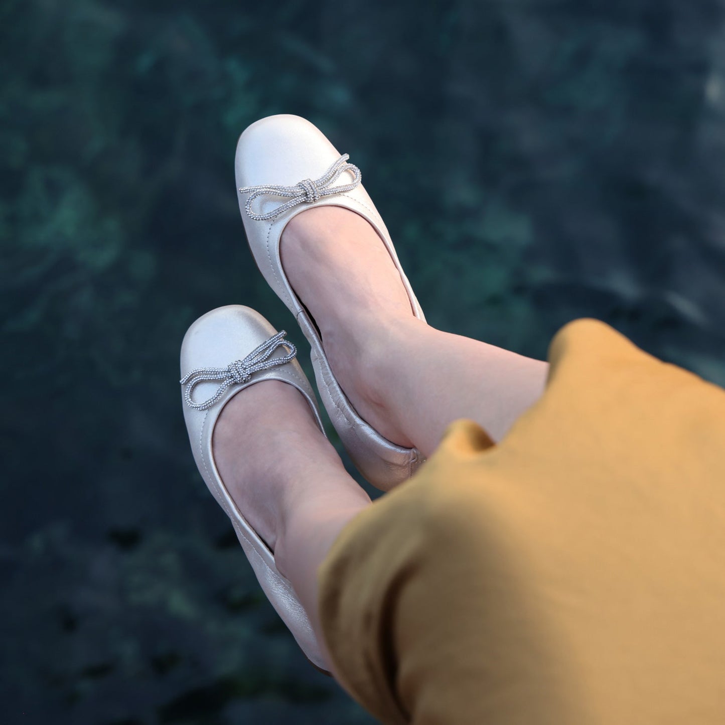 ABEO Footwear Cadence Bow Gold Sparkle