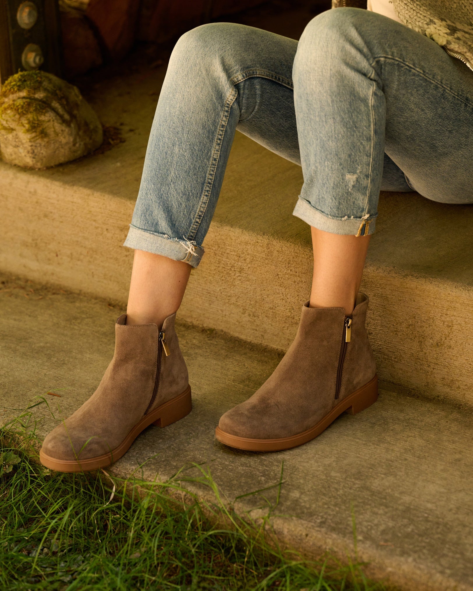 ABEO Footwear Compass Zip Metatarsal Dark Taupe