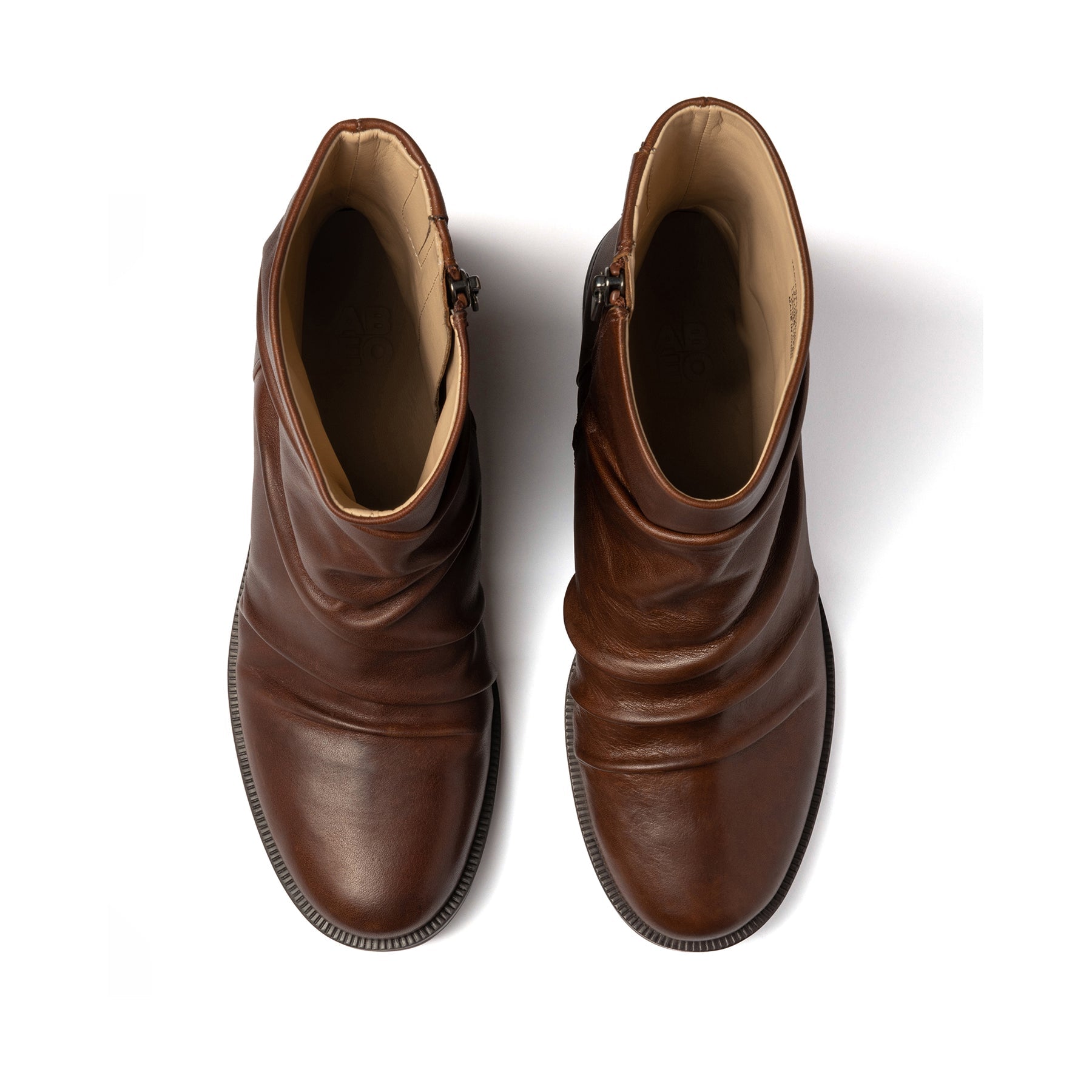 ABEO Footwear Traverse Scrunch Metatarsal Brown