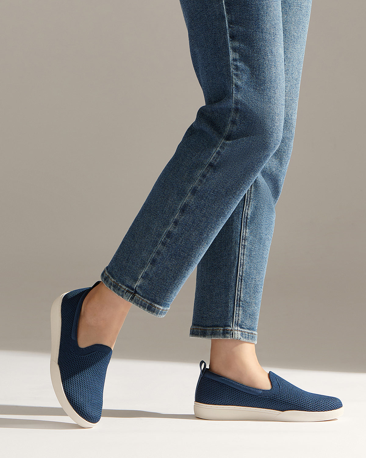 ABEO Footwear Encore Knit Slip On Blue